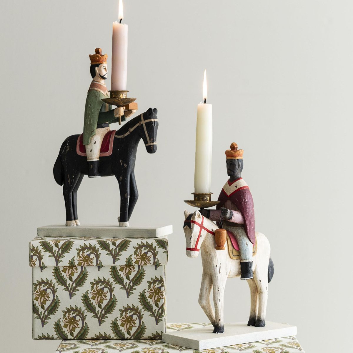 Lysholder Wise Men