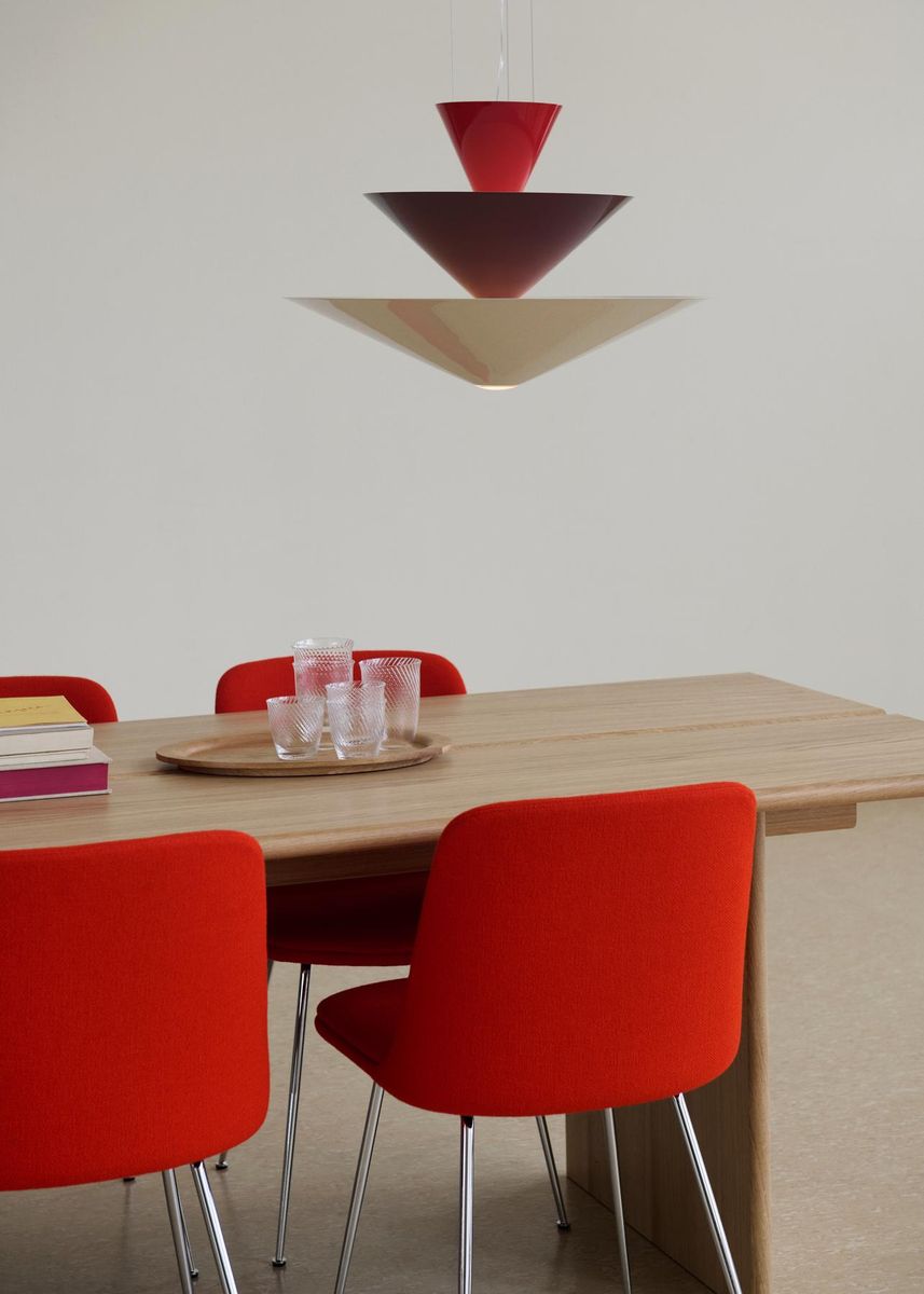 Gio LN14 Lysekrone - Vermilion Red, Dark Burgundy & Ecru White