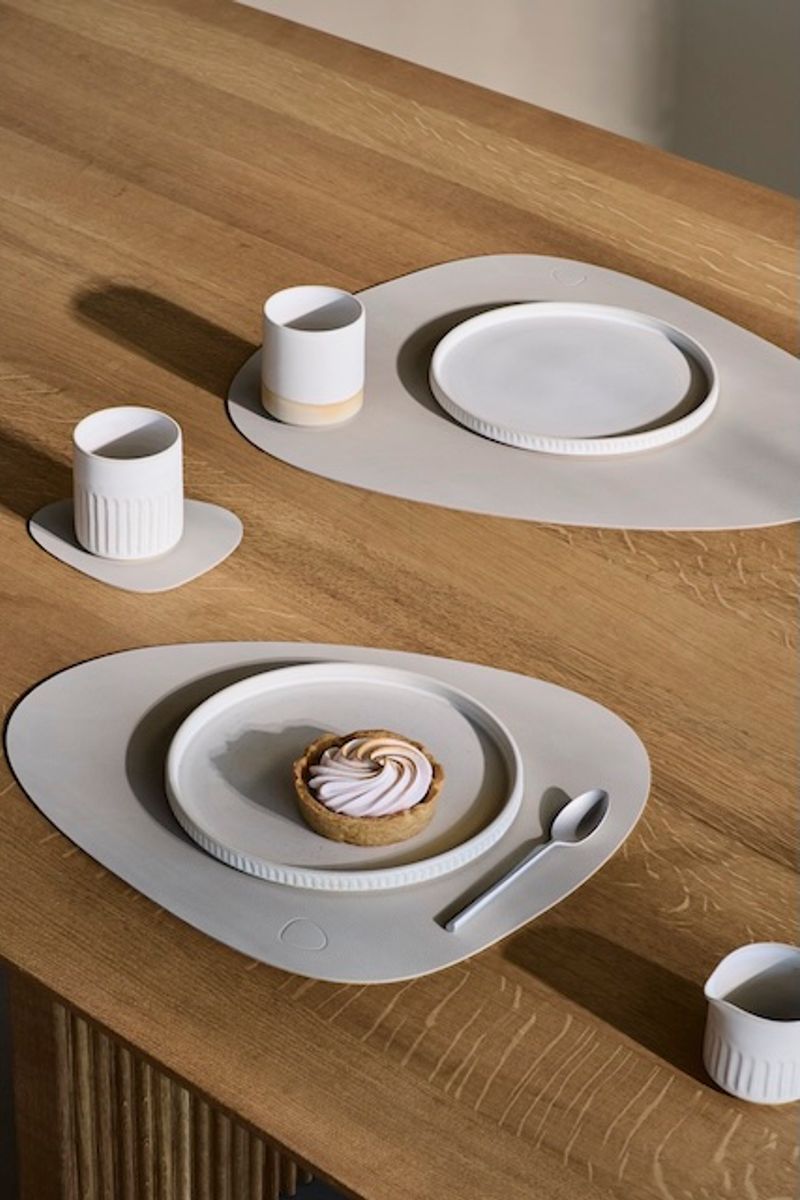 Glassbrikke Curve Nupo Oyster White